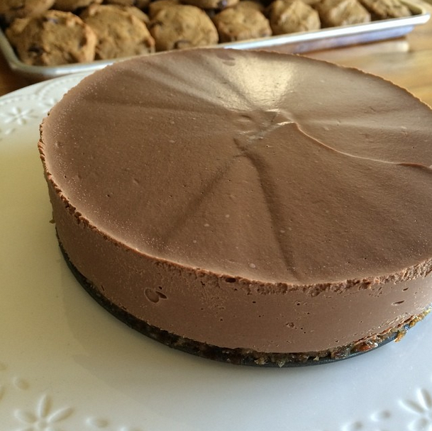  Chocolate Truffle Cake and image via @yvonne_deliciously_vegan