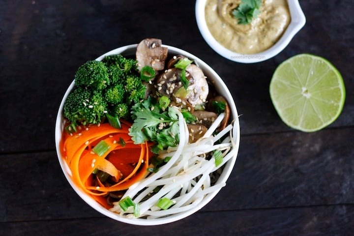 Black Bean Noodle Veggie Bowl + Homemade Peanut Sauce (gf)