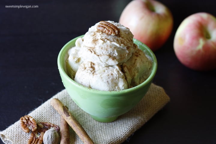 Apple Pie Ice Cream (raw, low-fat)