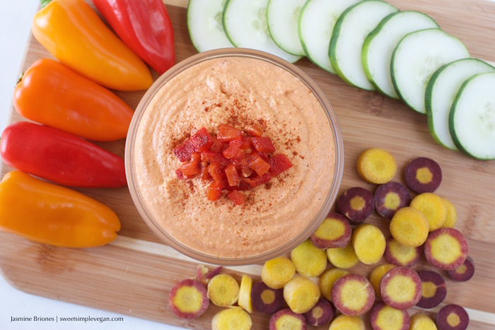 Oil free Roasted Red Pepper Hummus