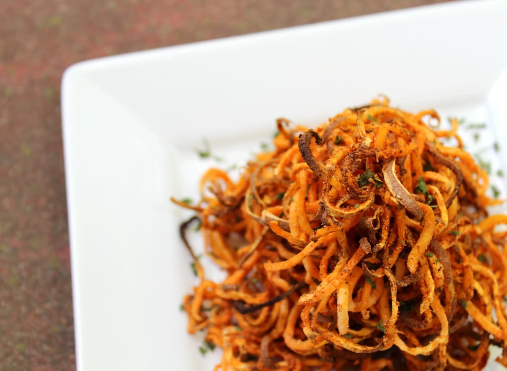 Spicy Spiralized Sweet Potato Fries (Gluten-Free, Paleo, Oil-Free)