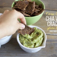 Oven-Baked Chia Veggie Crackers {gluten & oil-free}