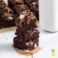 Fluffy Vegan Aquafaba Brownies (Gluten, Oil & Refined Sugar-Free)