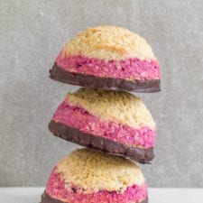 Neapolitan Almond Macaroons {gluten, refined-sugar and oil-free}