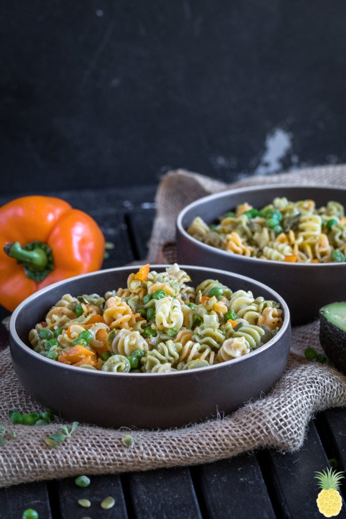 Vegan Fall Pasta Salad w/ Avocado Dijon Dressing {oil-free} sweesimplevegan.com 