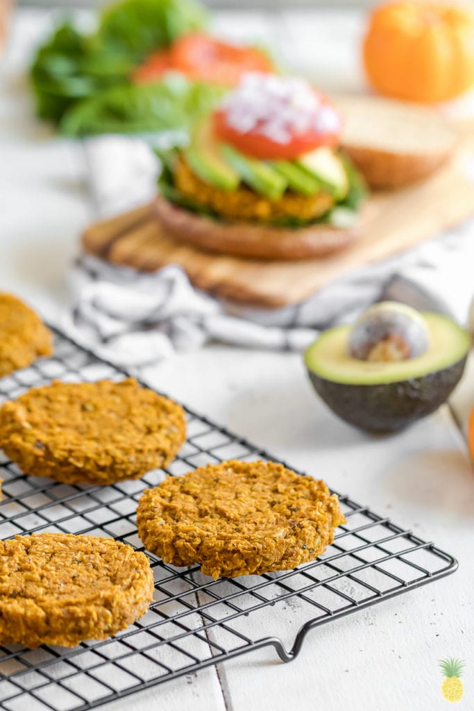 Healthy fall festive white bean & pumpkin veggie burgers! Vegan + gluten free!