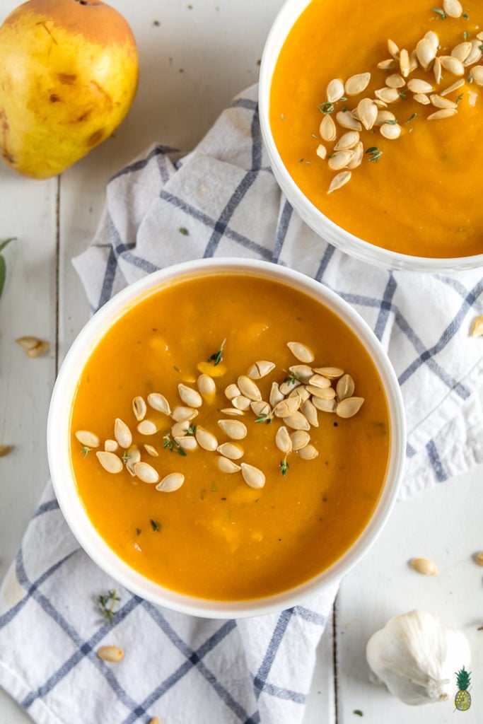 Easy Roasted Butternut Squash and Pear Soup {easy & oil-free}