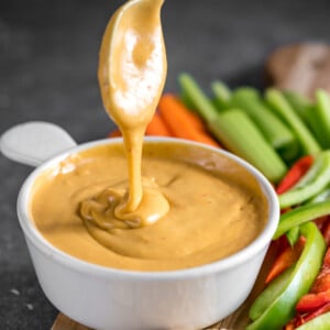 Make The Best Vegan Chipotle Cheddar Cheese Sauce that is Healthy & Oil-free! #vegancheese #vegancheddar #healthycheese #cheesesauce #superbowl #cheddarcheese #oilfree #lowfat #healthy