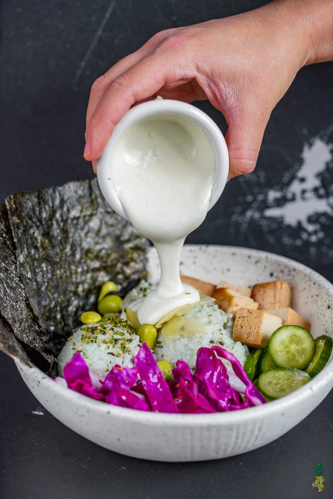 Easy, filling and flavorful vegan sushi buddha bowl-- perfect for vegans and nonvegans alike! #sushi #buddhabowl #vegansushi #veganmeal #entree #veganentree #lunch #dinner #easyvegan #1hourmeal #weeknightmeal #furikake