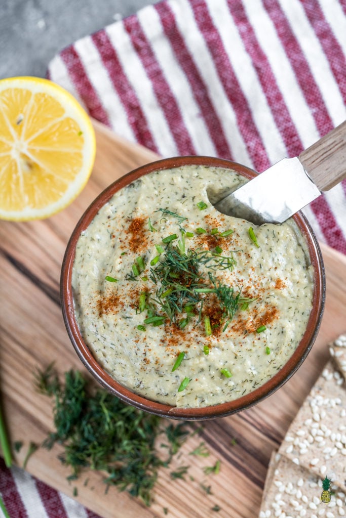 A quick way to make delicious cashew cheese spread that is perfect to dip veggies, on crackers, sandwiches, or even add to pasta! #vegan #cheese #easy #recipe #food #vegancheese #cashewcheese #oilfree #glutenfree #diy #dairyfree