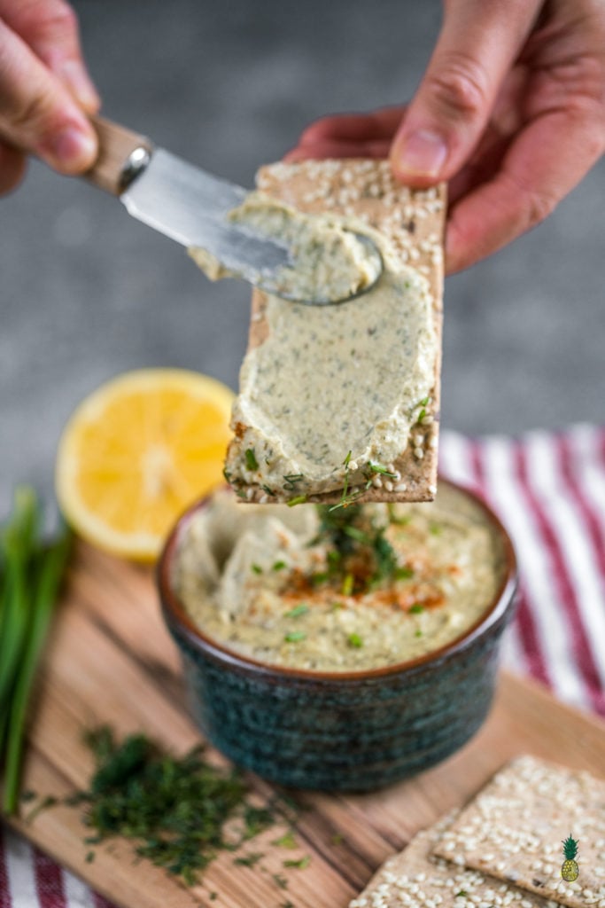 A quick way to make delicious cashew cheese spread that is perfect to dip veggies, on crackers, sandwiches, or even add to pasta! #vegan #cheese #easy #recipe #food #vegancheese #cashewcheese #oilfree #glutenfree #diy #dairyfree