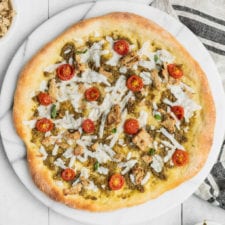 Vegan Chicken Pesto Pizza (5-Ingredients)