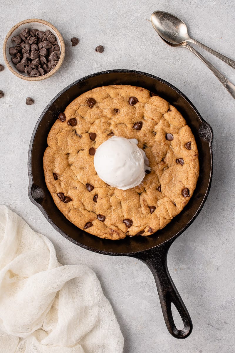 Chocolate Chip Skillet Cookie Recipe (With Video and Step by Step)