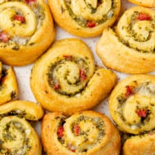 4-Ingredient Pesto Pinwheels Recipe