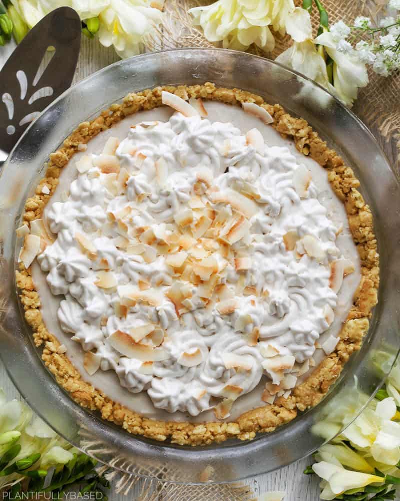 overhead image of coconut cream pie 