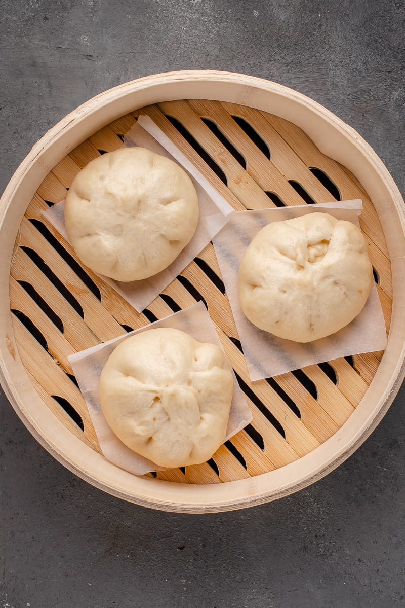 cooked siopao in steamer
