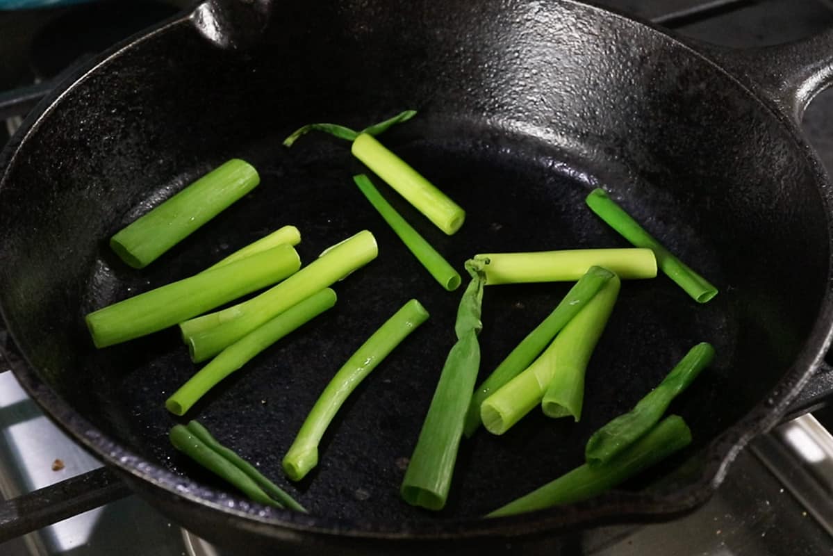 charring scallions in cast iron skillet