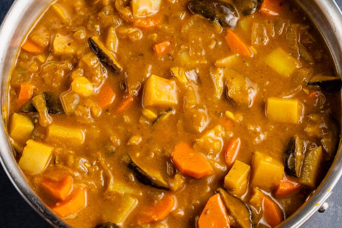 horizontal image of japanese curry in pot