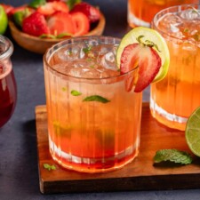 Easy Strawberry Mojito Mocktail