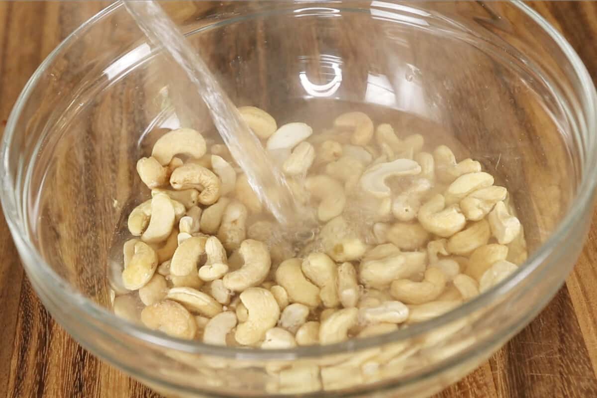step by step cashews soaking