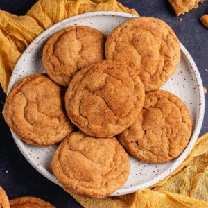pumpkin snickerdoodles on plate with yellow napkin