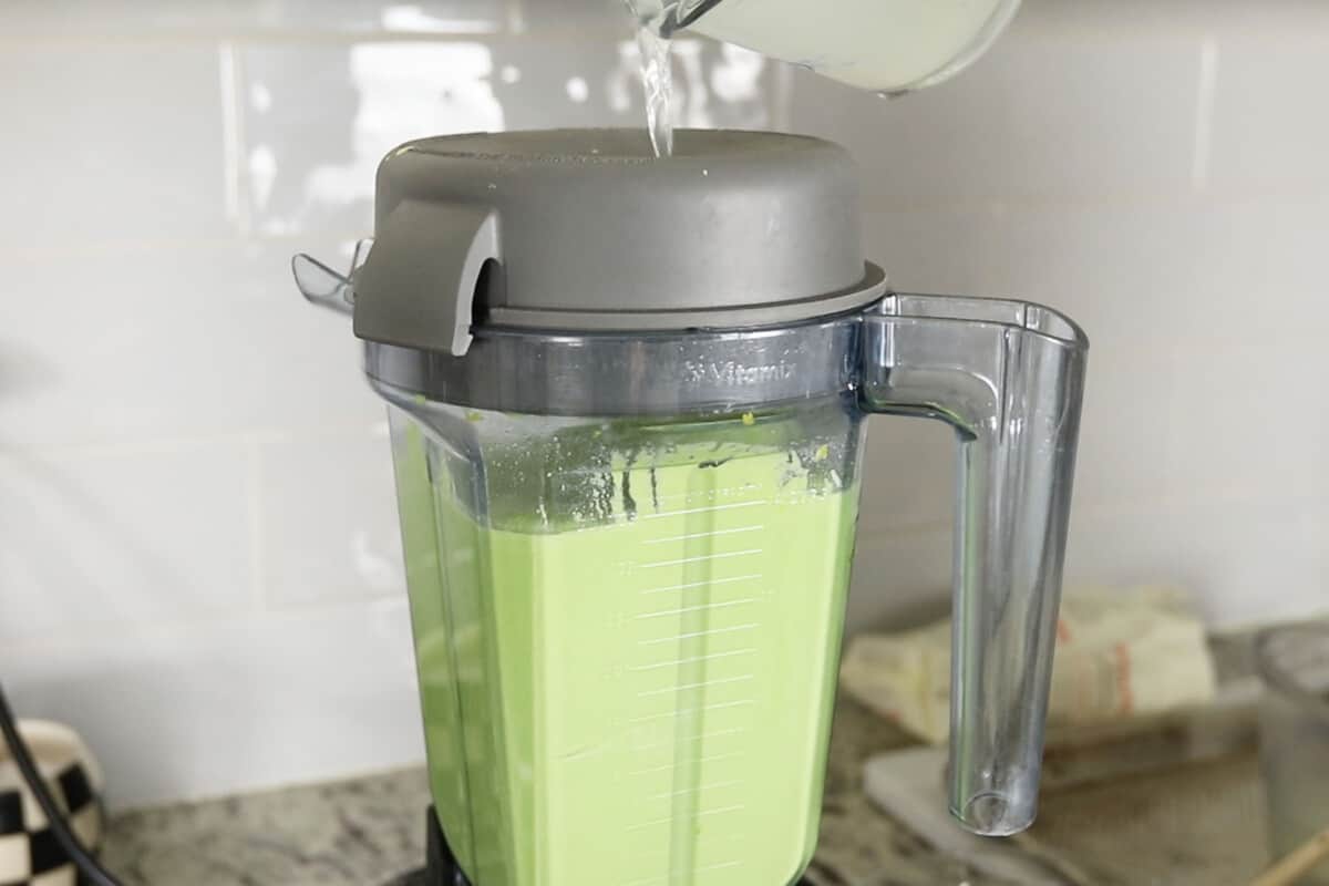 step by step: adding pasta water to blender