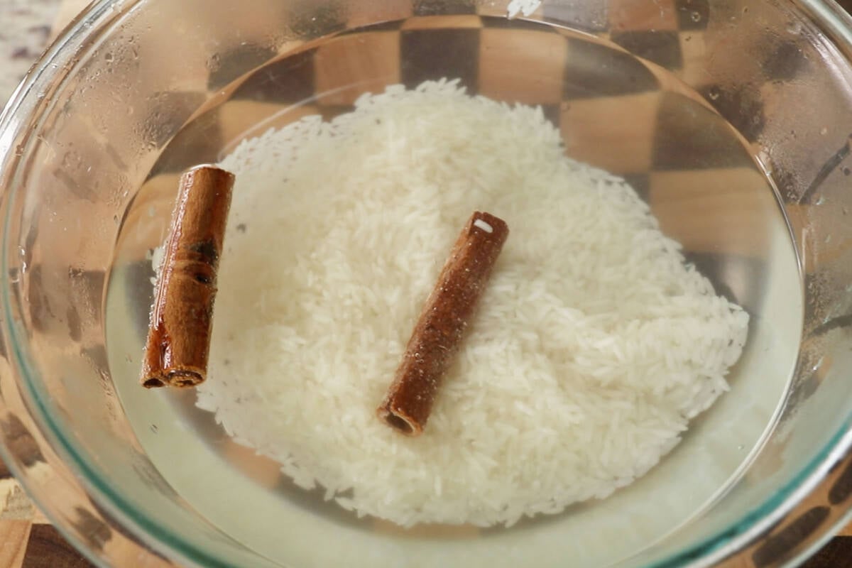 soaking rice and cinnamon sticks in hot water ube horchata