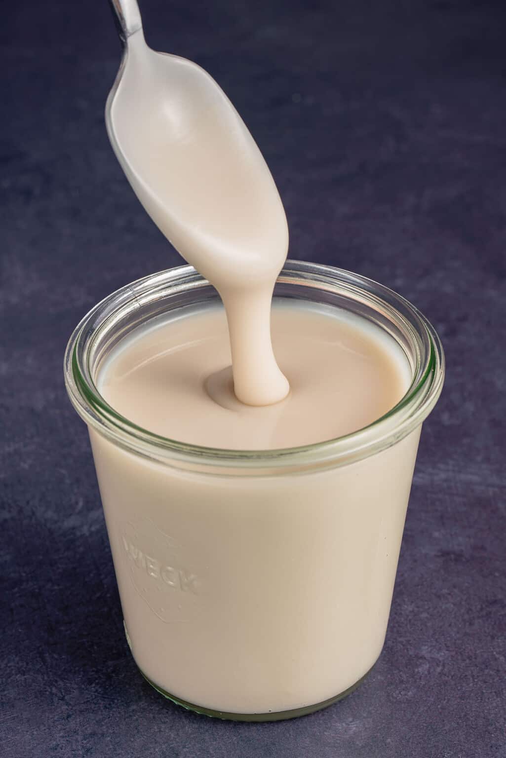 Vegan Sweetened Condensed Milk (Made with 2 Ingredients!) - Sweet ...