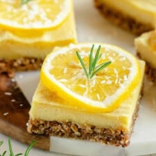 Healthy Vegan Lemon Bars Recipe