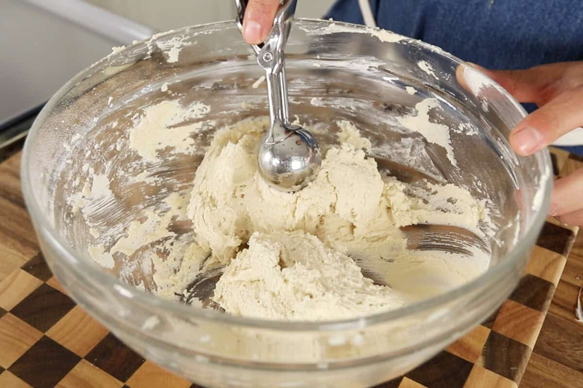 step by step: scooping balls of dough with cookie scooper