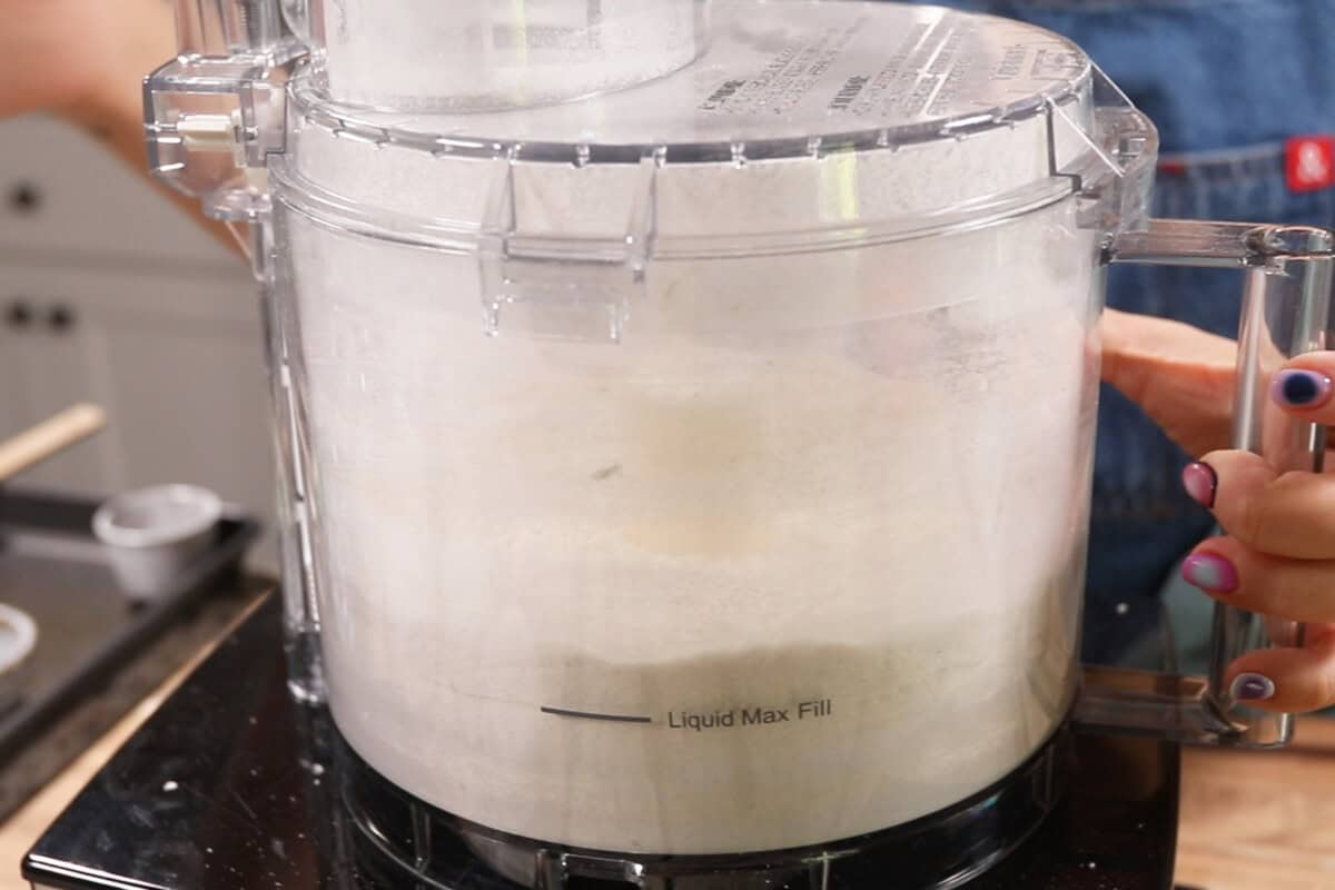 processing flour and sugars in food processor