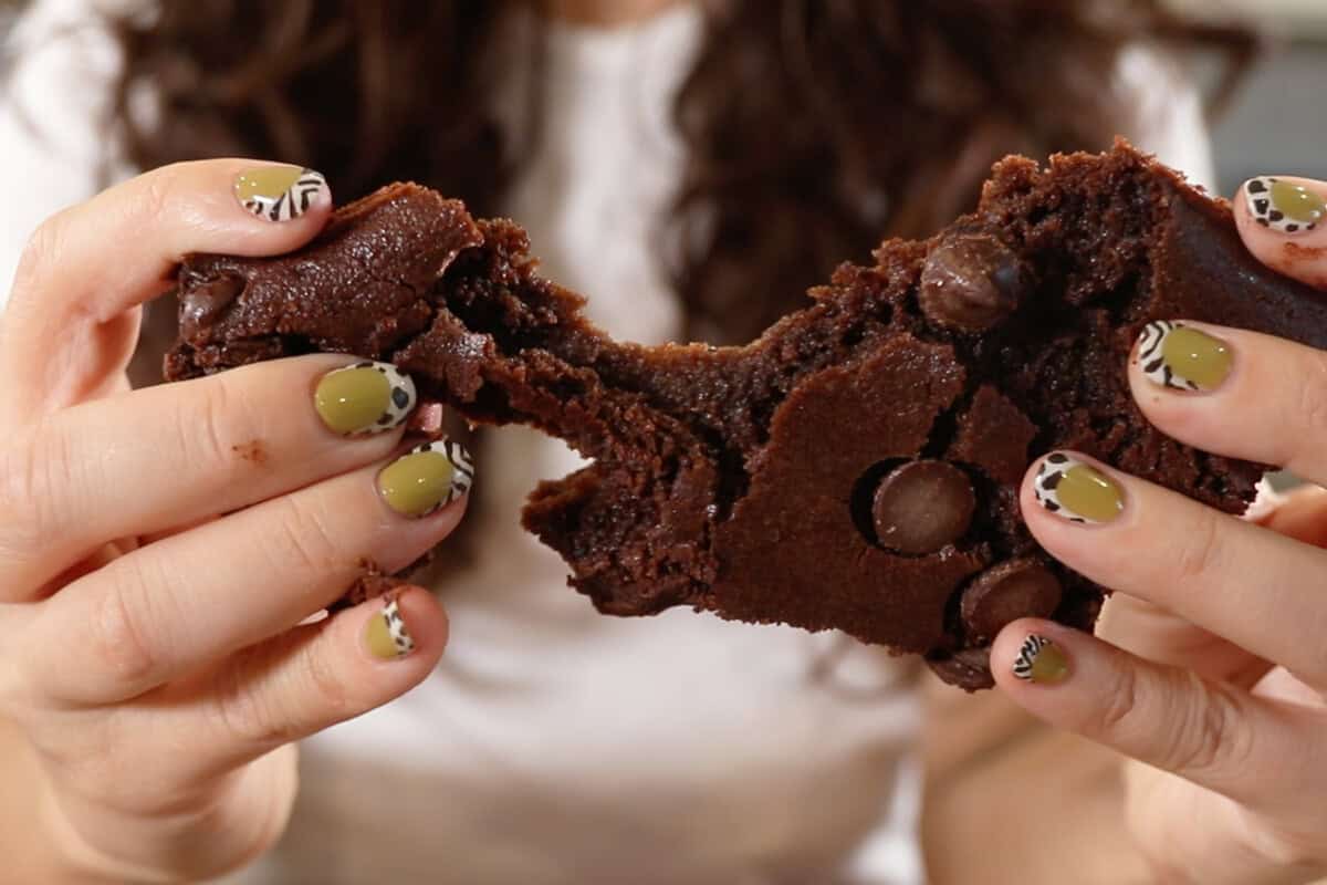 pulling brownies apart