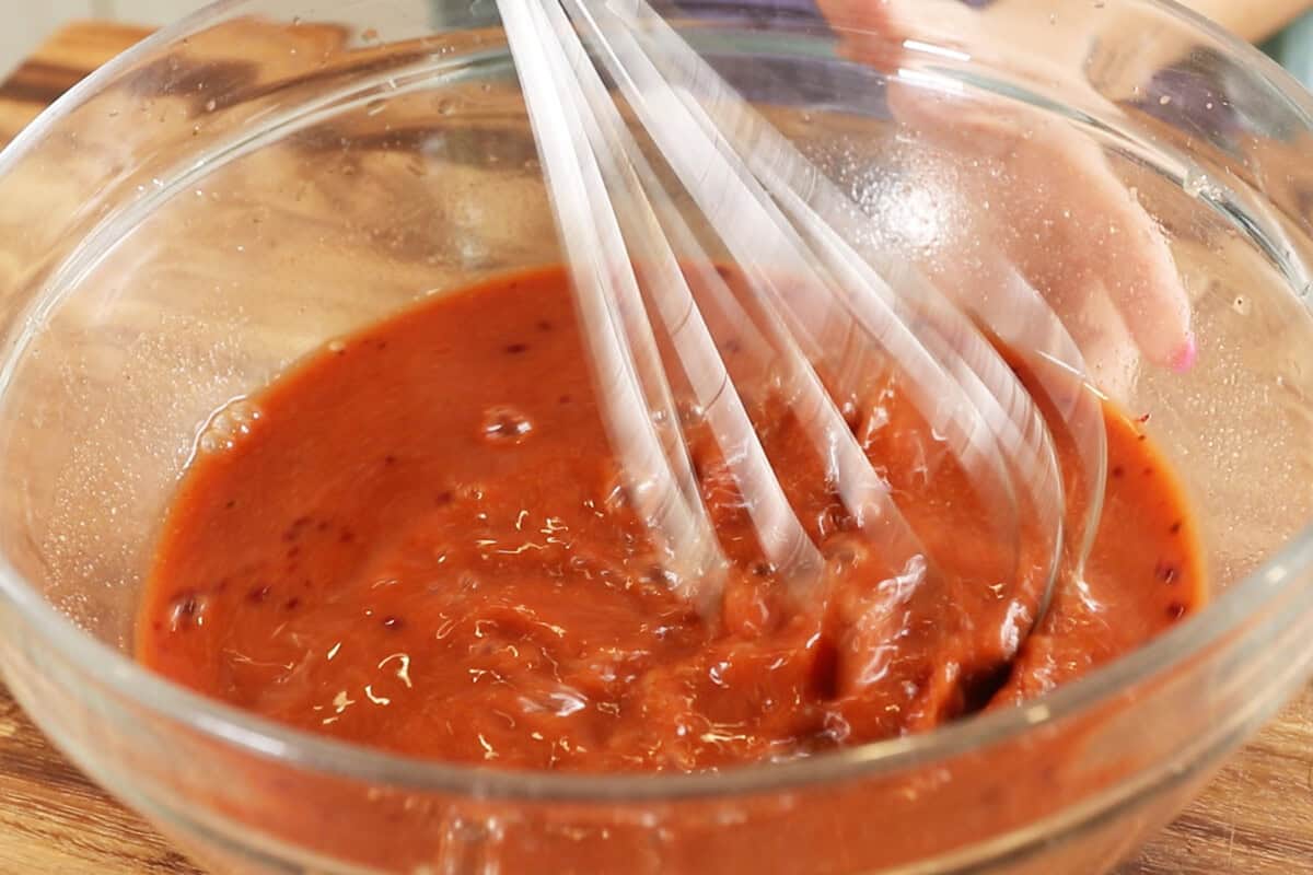 marinade for Ham-Style Tofu Deli Meat Slices in large glass bowl