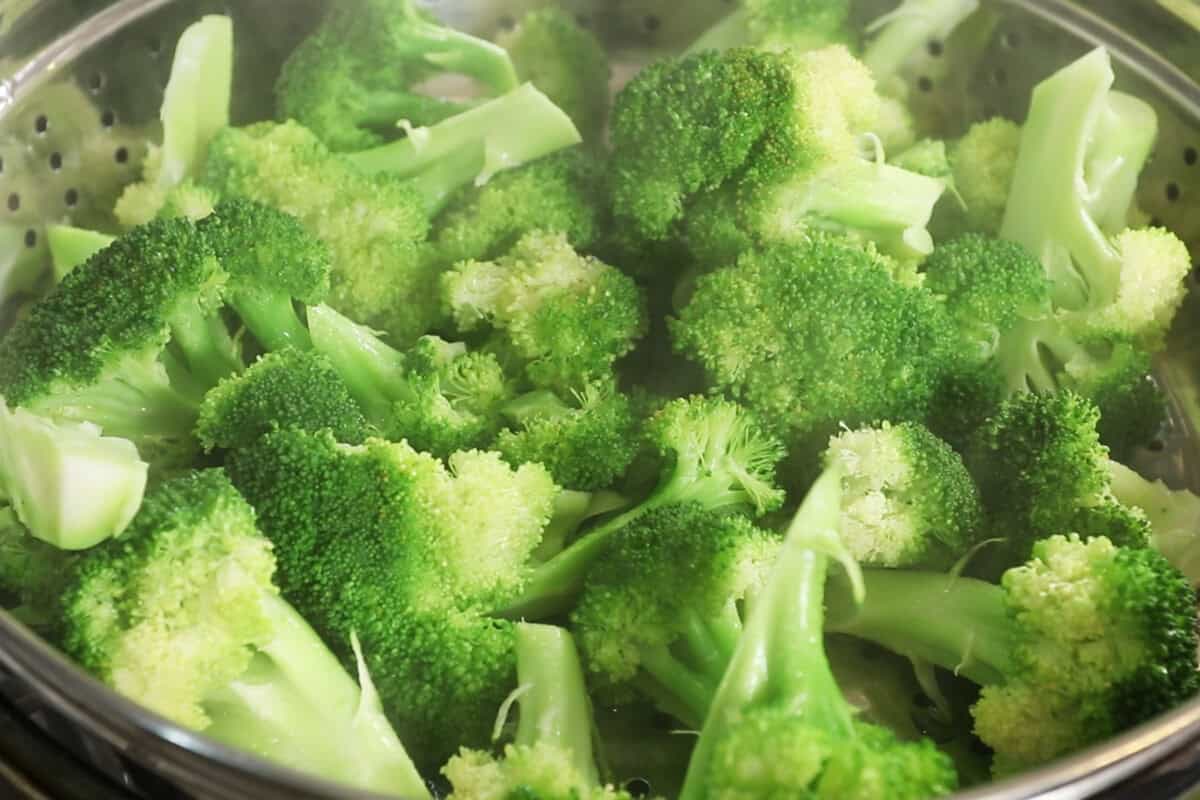 cooked broccoli in steamer