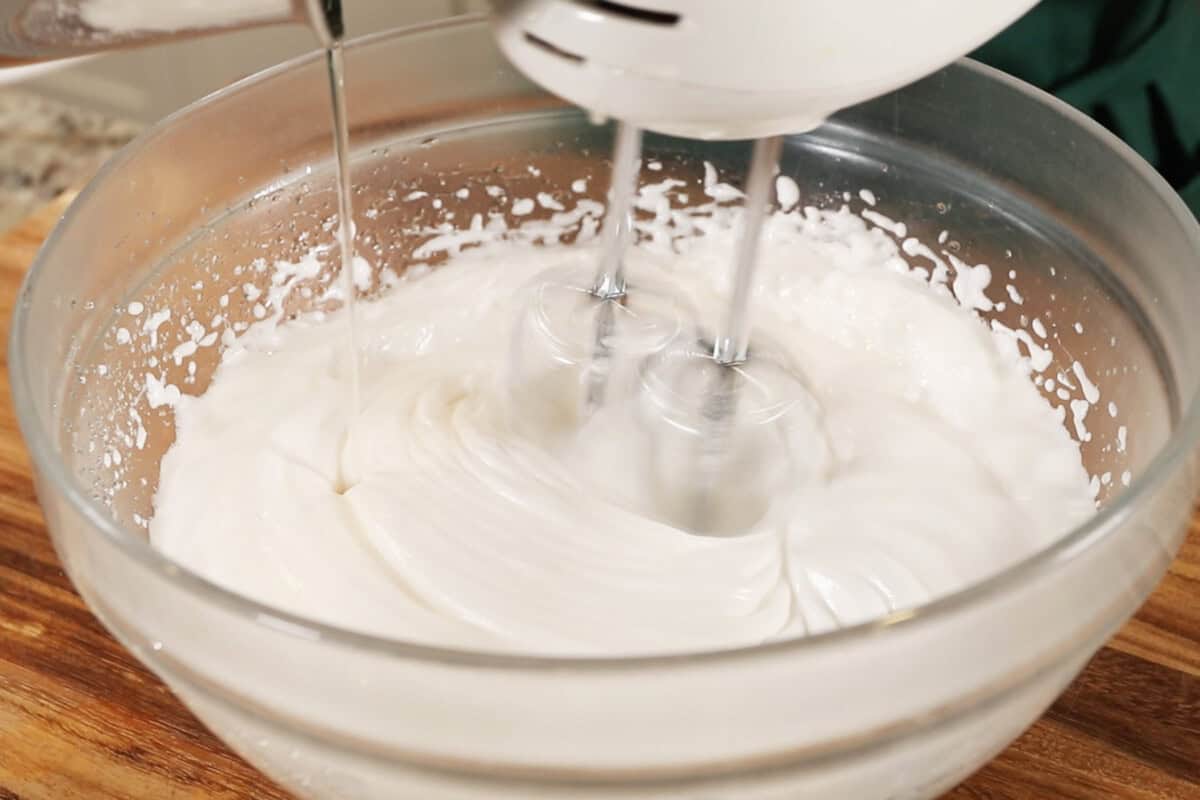 whipping aquafaba which sugar syrup large glass bowl for vegan meringue