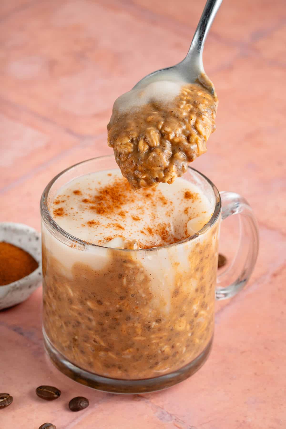 spoonful of pumpkin chai latte overnight oats