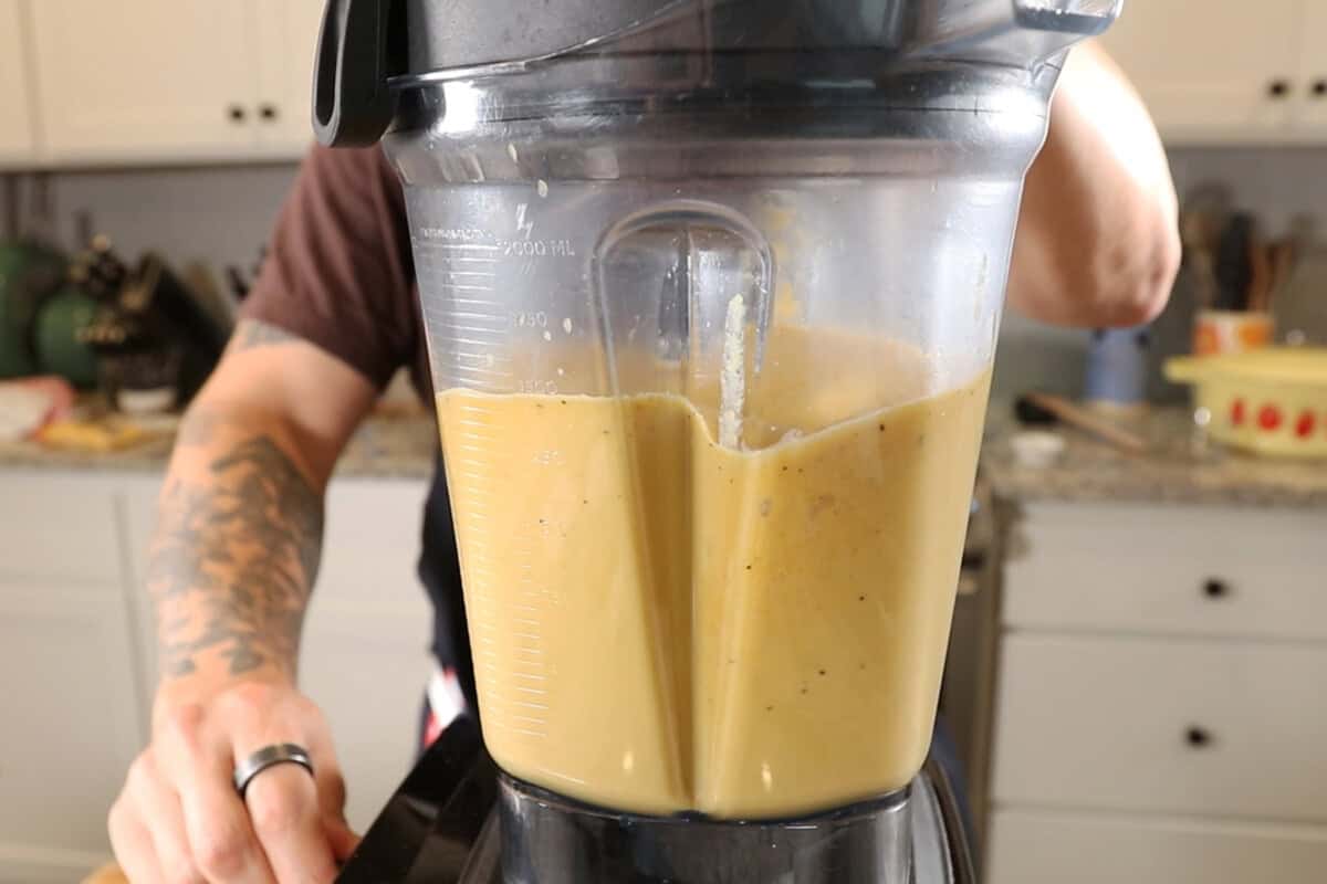 blending sauce