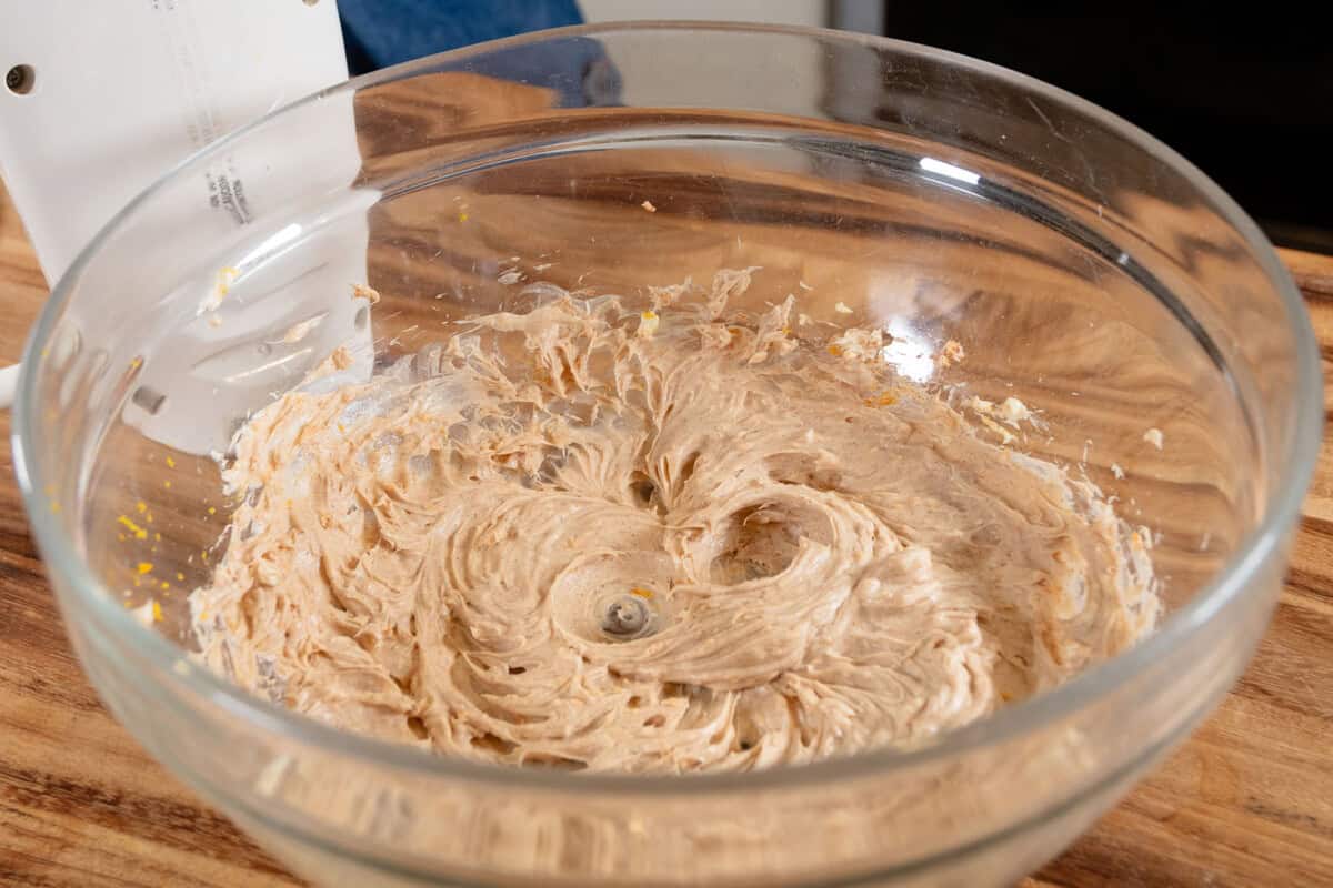 whipped cannoli cream